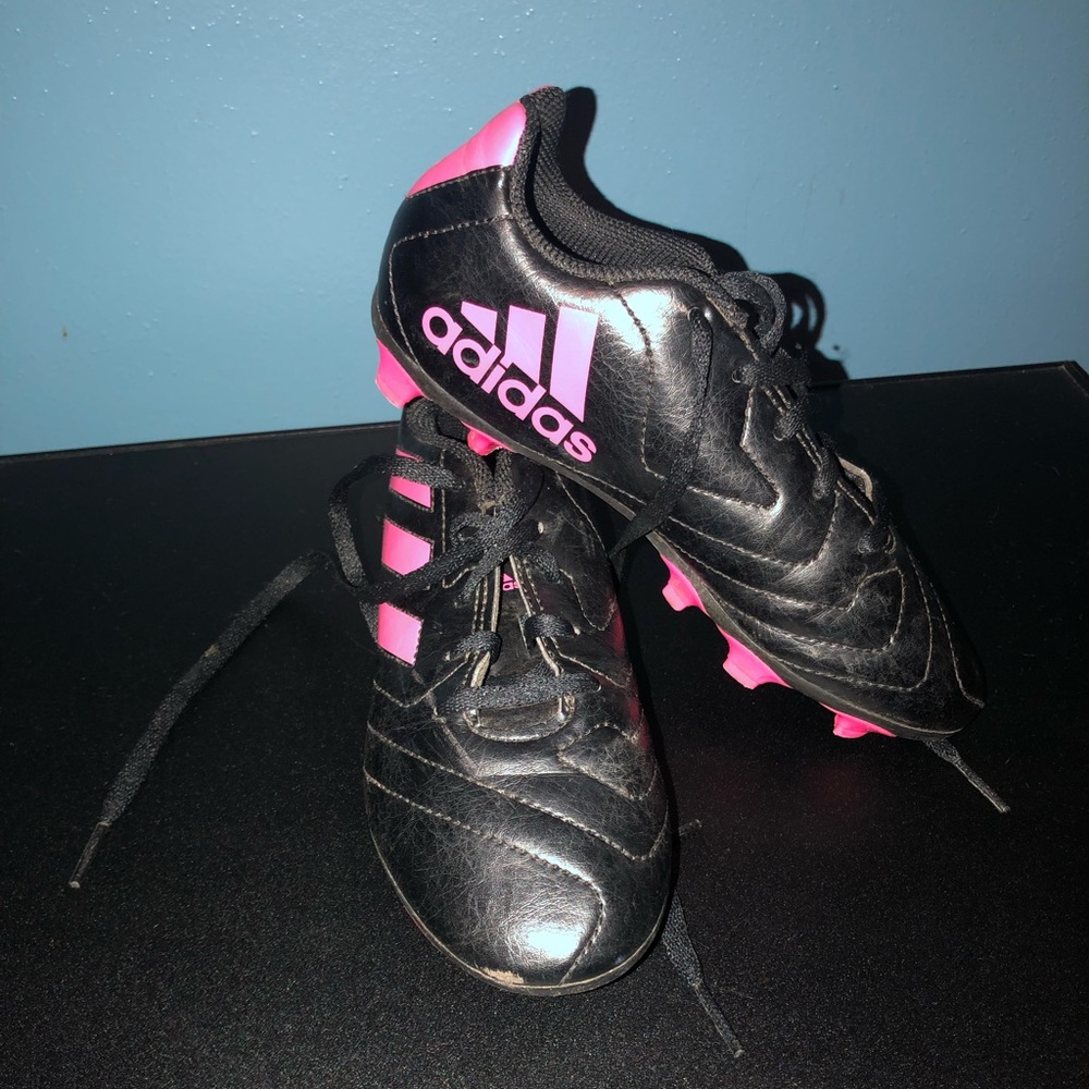 Girls Adidas soccer shoes size 1